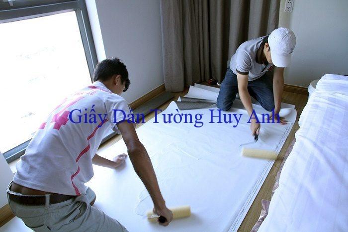 thue tho thi cong giay dan tuong
