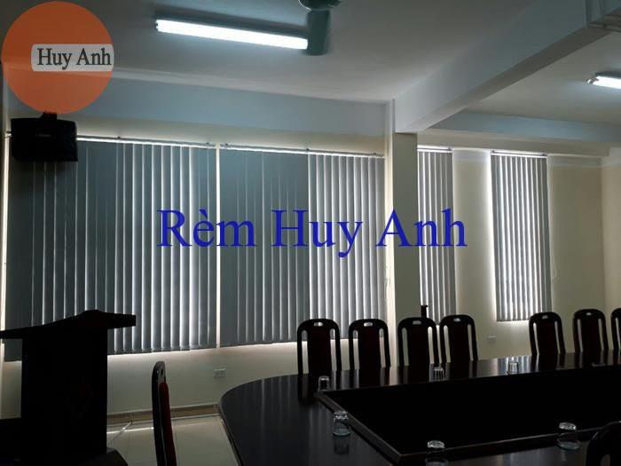 rem cua van phong quan ba tu liem