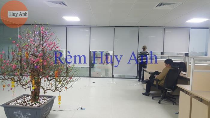 Rèm cuốn úc, rèm cuốn trơn loại rèm cuốn tốt giá rẻ nhất cản sáng 100% bảo hành 2 năm Rèm cuốn úc, rèm cuốn trơn loại rèm cuốn tốt giá rẻ nhất cản sáng 100% bảo hành 2 năm